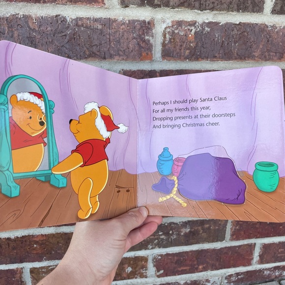 Little Kid’s Winnie The Pooh Merry Christmas To You! Lift The Flaps Board Book - Picture 5 of 6